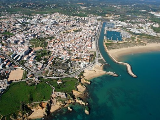 Alteração do PDM de Lagos dentro do prazo garante acesso a fundos