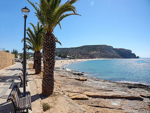 LAGOS AVANÇA: com a Requalificação da Iluminação da Avenida dos Pescadores