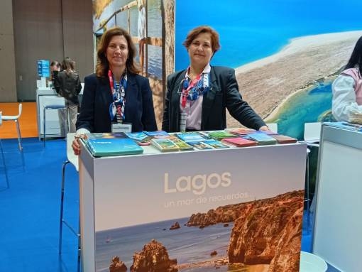 Município de Lagos promoveu-se como destino turístico na Expovacaciones em Bilbau
