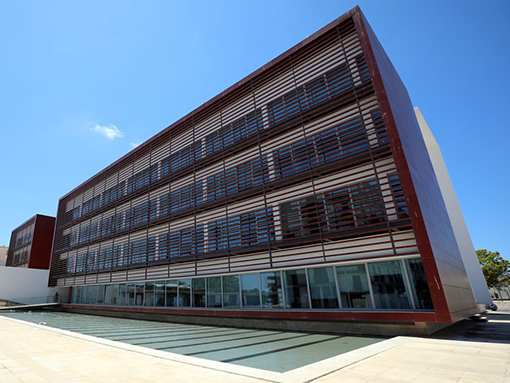 LAGOS AVANÇA: com empreitadas de habitação a custos controlados