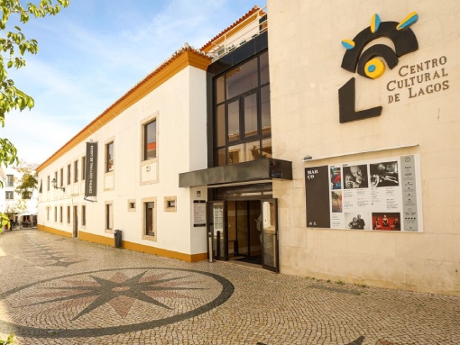 Reabertura do Centro Cultural de Lagos marcada por novo ciclo de exposições