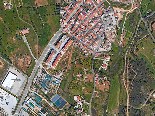 LAGOS AVANÇA: com a construção de Polidesportivo em Odiáxere