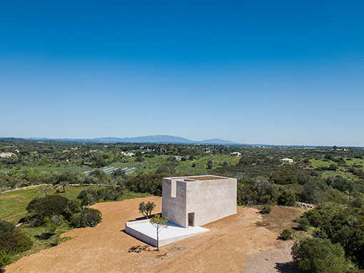 Aprovado plano que inclui Capela de Siza Vieira