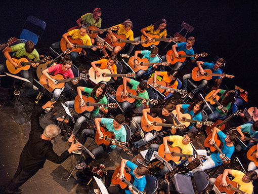 Município de Lagos renova apoio à Orquestra Juvenil de Guitarras do Algarve