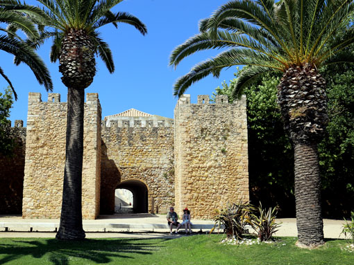 Projeto SuStowns vai envolver empresários locais, residentes e turistas-residentes