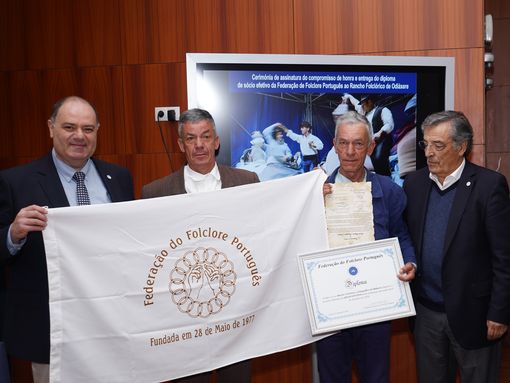 Rancho Folclórico e Etnográfico de Odiáxere recebeu distinção e tornou-se sócio efetivo da Federação do Folclore Português