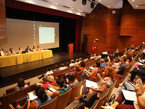 Seminário colocou a comunidade escolar a refletir sobre as “Crianças e Jovens numa Sociedade em Mudança”