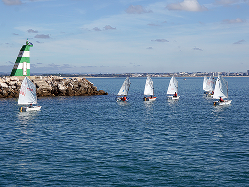 Apoios ao Desporto Escolar para a promoção da prática da Vela